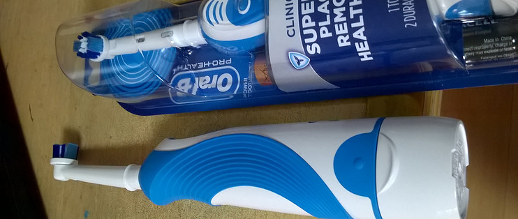 BPro-HealthPrecisionClean电池式电动牙刷